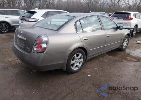 2005 Nissan Altima 3.5 Sl из США, поврежденный, VIN 1N4BL11E85C951798